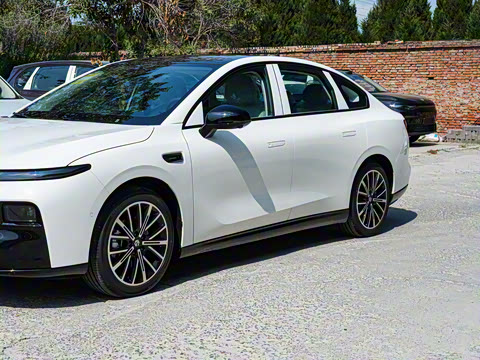 2025�� 550������