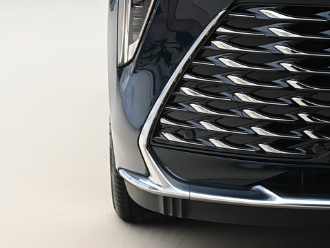 2027�� 2.0T ���������