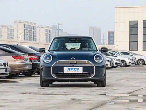 2025�� 463km COOPER SE ������