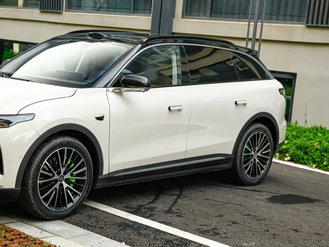 2027�� ���������
