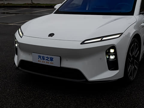 2026�� ��Ȼ�澳�� 100kWh Touring