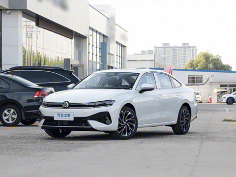 2026�� L 300TSI DSG ������