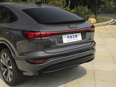 2026�� quattro Ǭ���Ǽݰ�