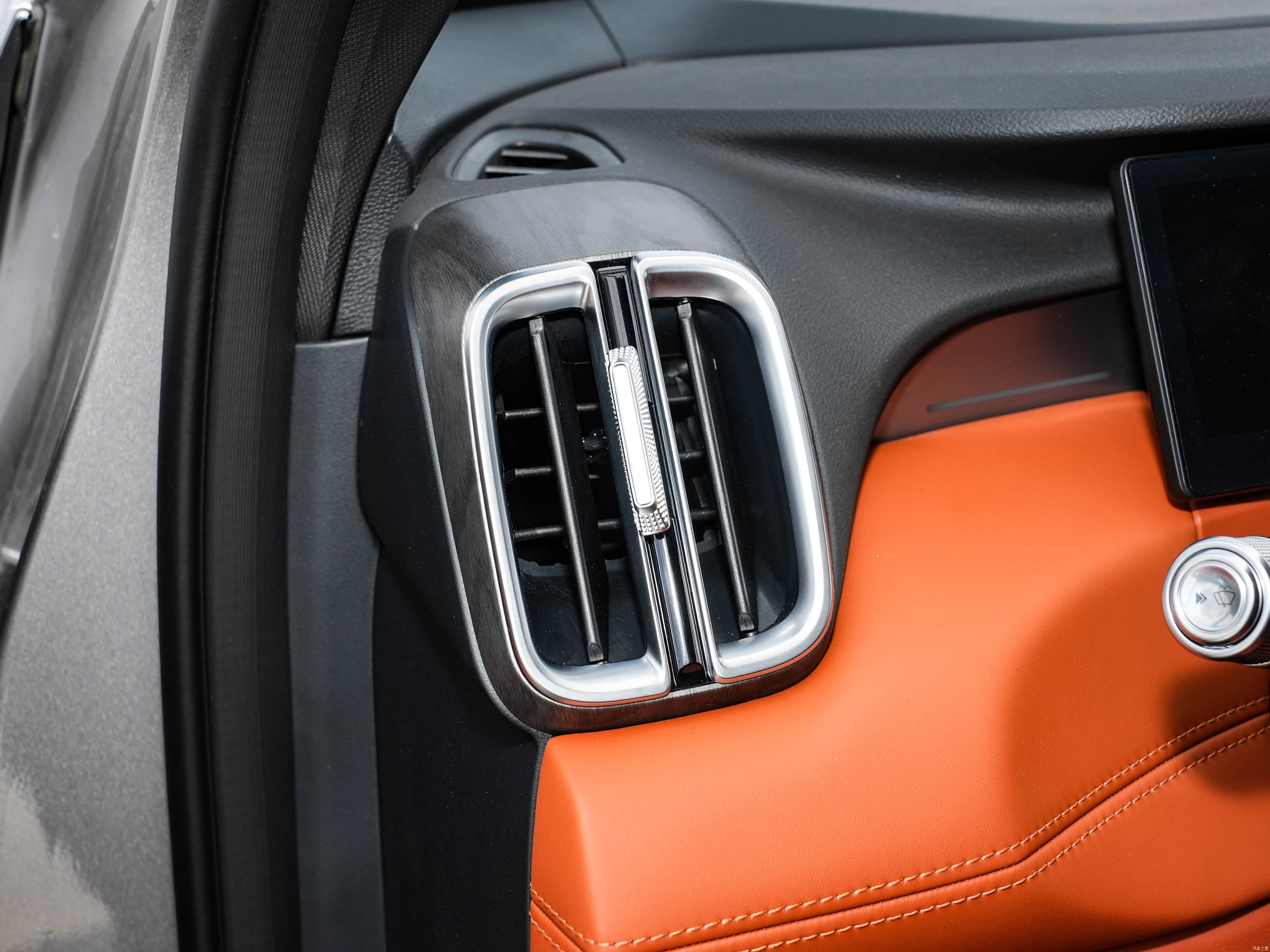 Geely M7, миниатюра 15