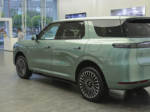 2026�� 66 Ultra ����������