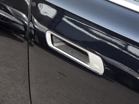 2026�� 740Li ������ M�˶���װ