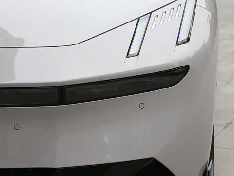 2025�� 240����Ultra H5