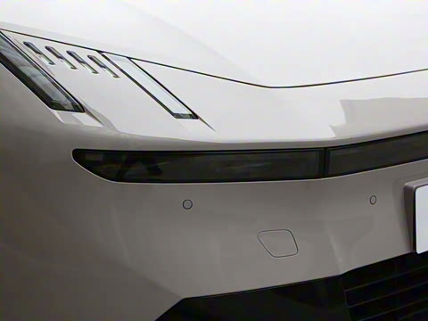 2025�� 240����Ultra H5