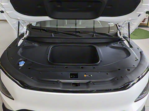 2025�� 720 Light