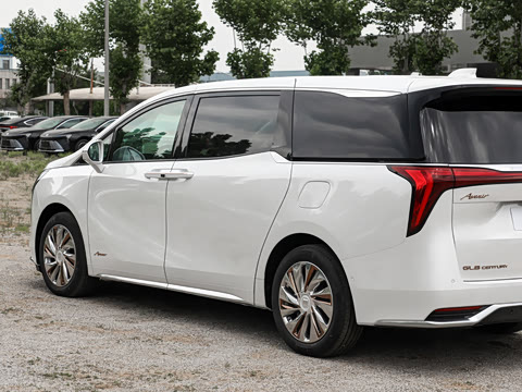 2027�� 2.0T ����������