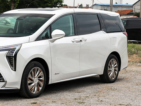2027�� 2.0T ����������