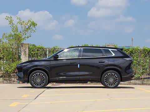 2025�� 185KM�����