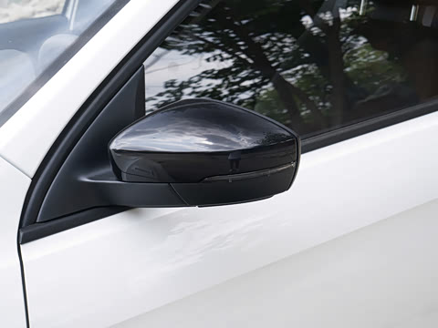 2026�� 1.5L �Զ���ȡ��