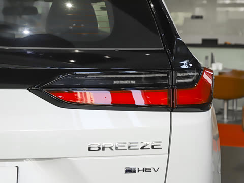 2025�� e:HEV ����������