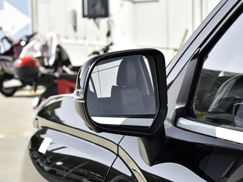 2025�� 2.0T�Զ������촴�� ����