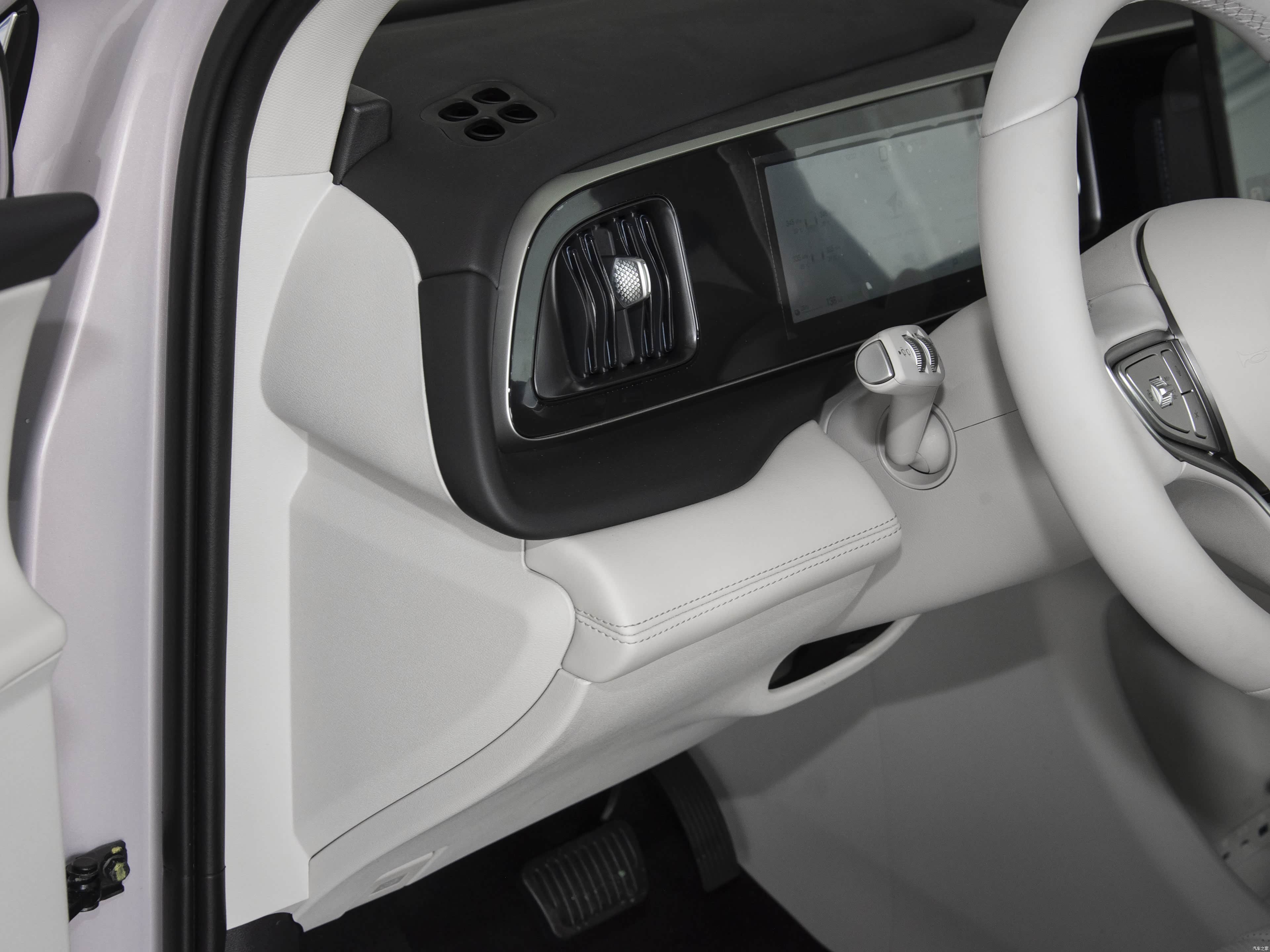 BYD 05 EV, миниатюра 15