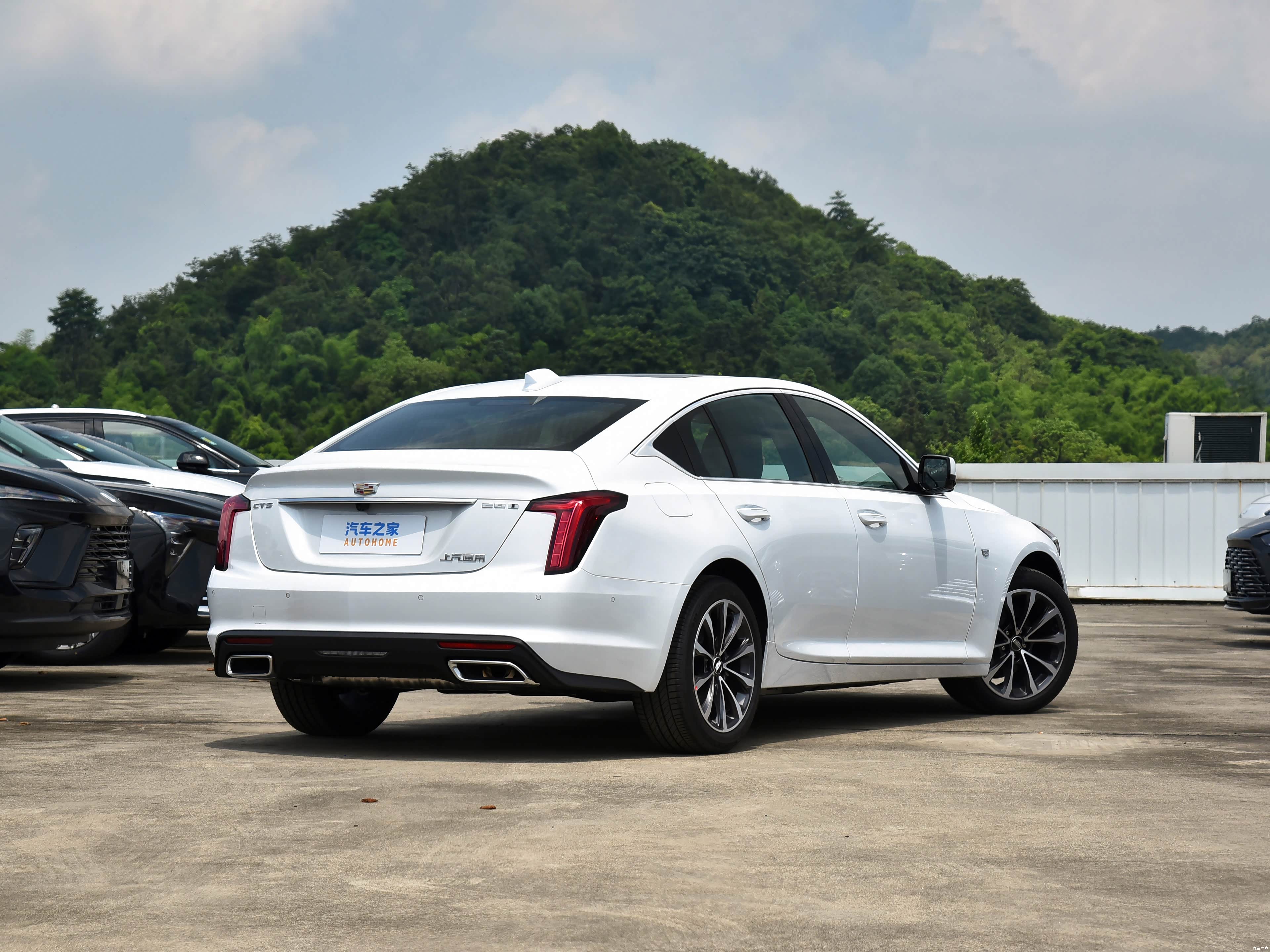 Cadillac CT5, миниатюра 7