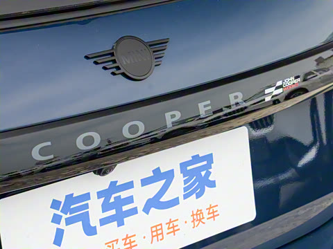 2025�� JOHN COOPER WORKS