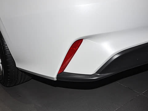 2025�� 240TURBO �ֶ����ٰ�