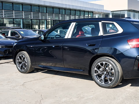 2026�� xDrive25L M�˶���ҹ��װ