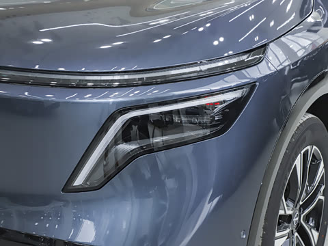 2026�� ���� 310 Max