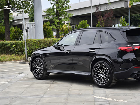 2026�� �Ŀ� AMG GLC 43 4MATIC
