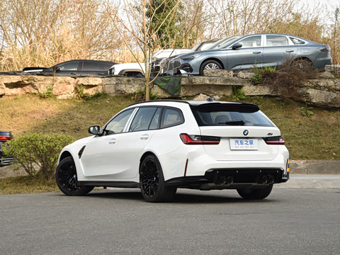 2026�� M3���а� M xDrive ������