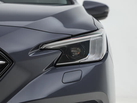 2025�� 2.4T CVT Wagon tS EyeSight