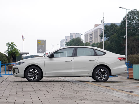 2026�� Pro 300TSI �ǿ��������