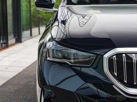 2026�� 530Li ������ M�˶���װ