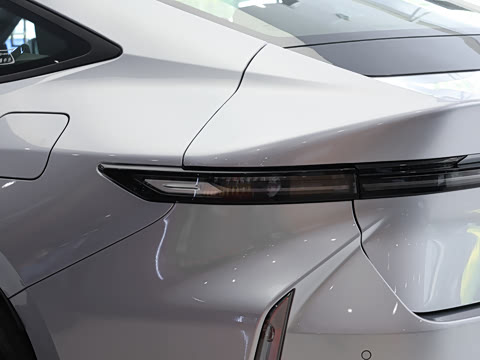 2026�� 300h