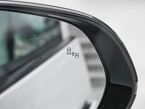 2026�� ���� 700�콢��
