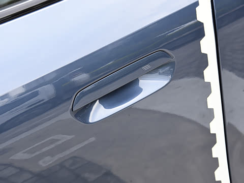 2025�� xDrive30L ������ M�˶���ҹ��װ