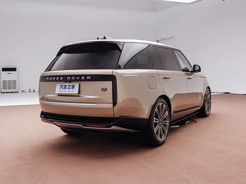 2026�� 3.0 L6 400PS AB�����