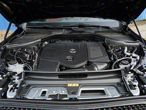 2026�� GLC 300 L 4MATIC ������ 5��