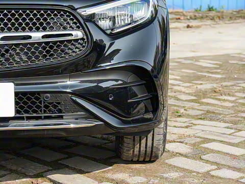 2026�� GLC 260 L 4MATIC ������