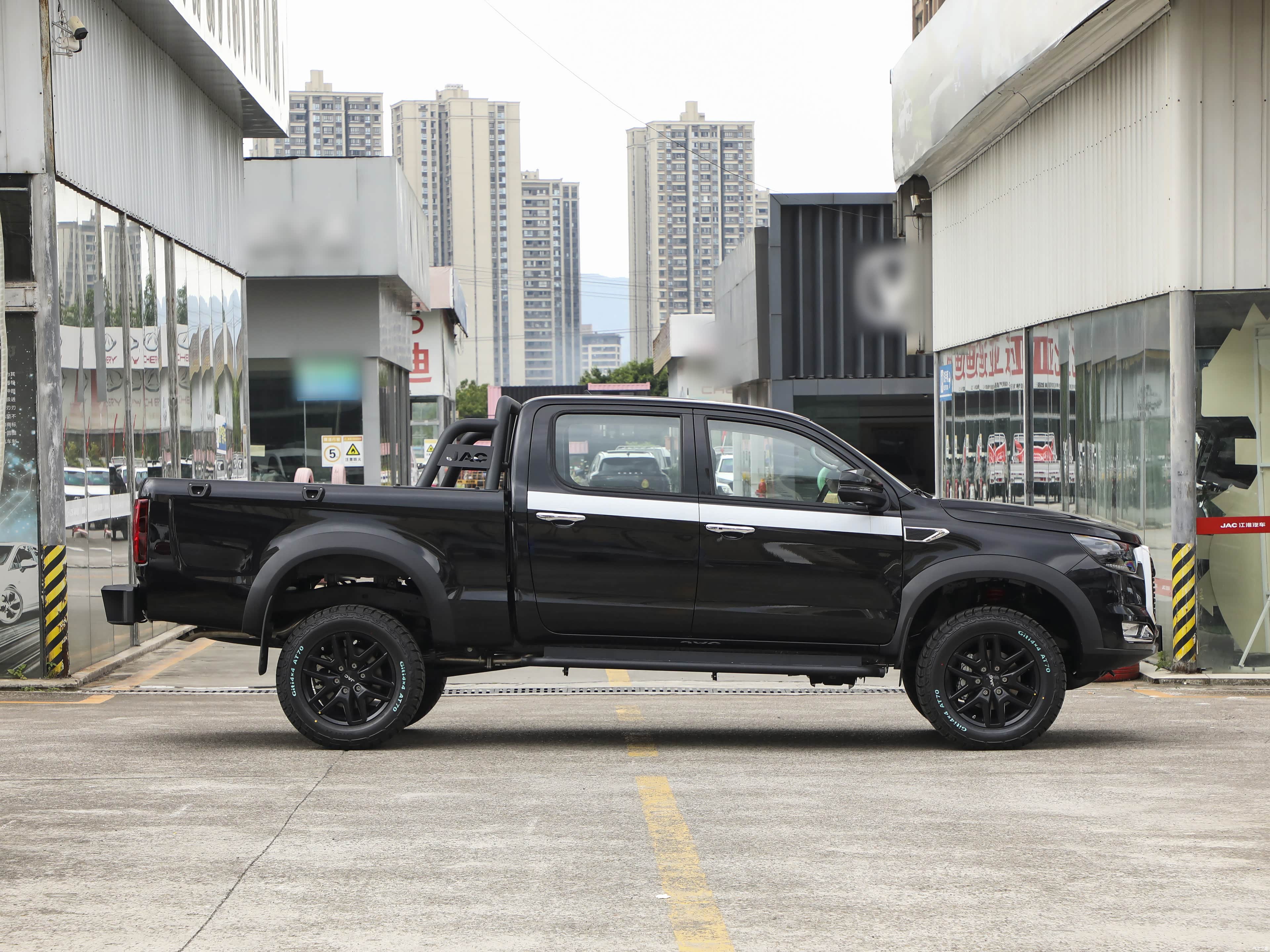 JAC T8, миниатюра 8