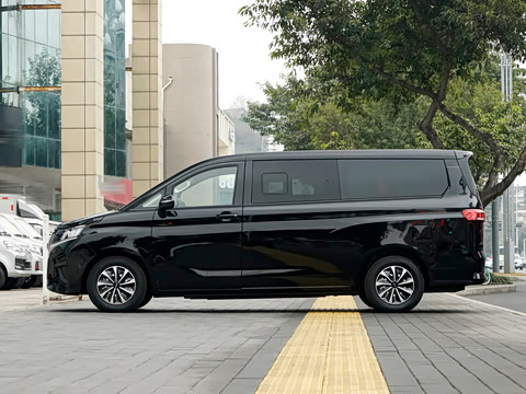 2026�� 2.0L �ֶ����ᾫӢ�� 9�� CNG