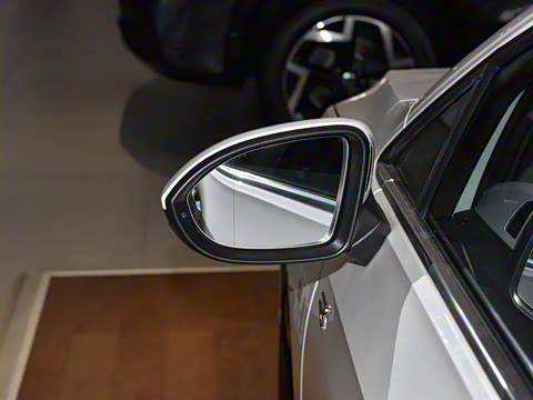 2026�� 300TSI R-Line