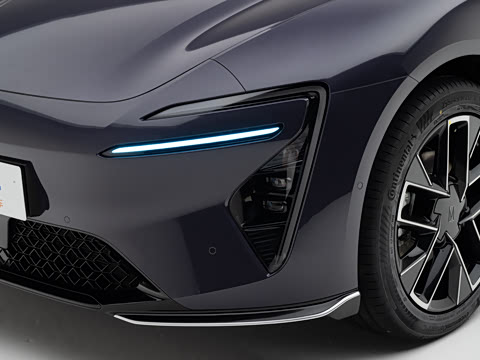 2026�� Max ˫������̰�