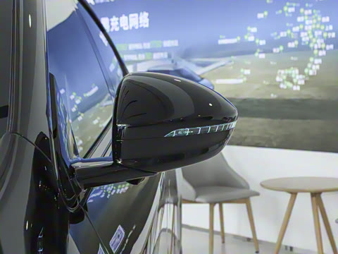 2025�� 625 ������ Max �Ƽ���