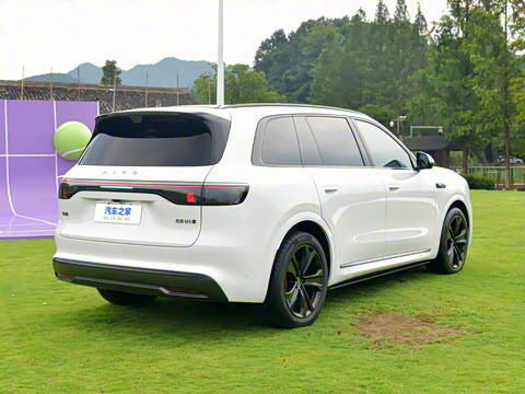 2025�� ���� Ultra ����������