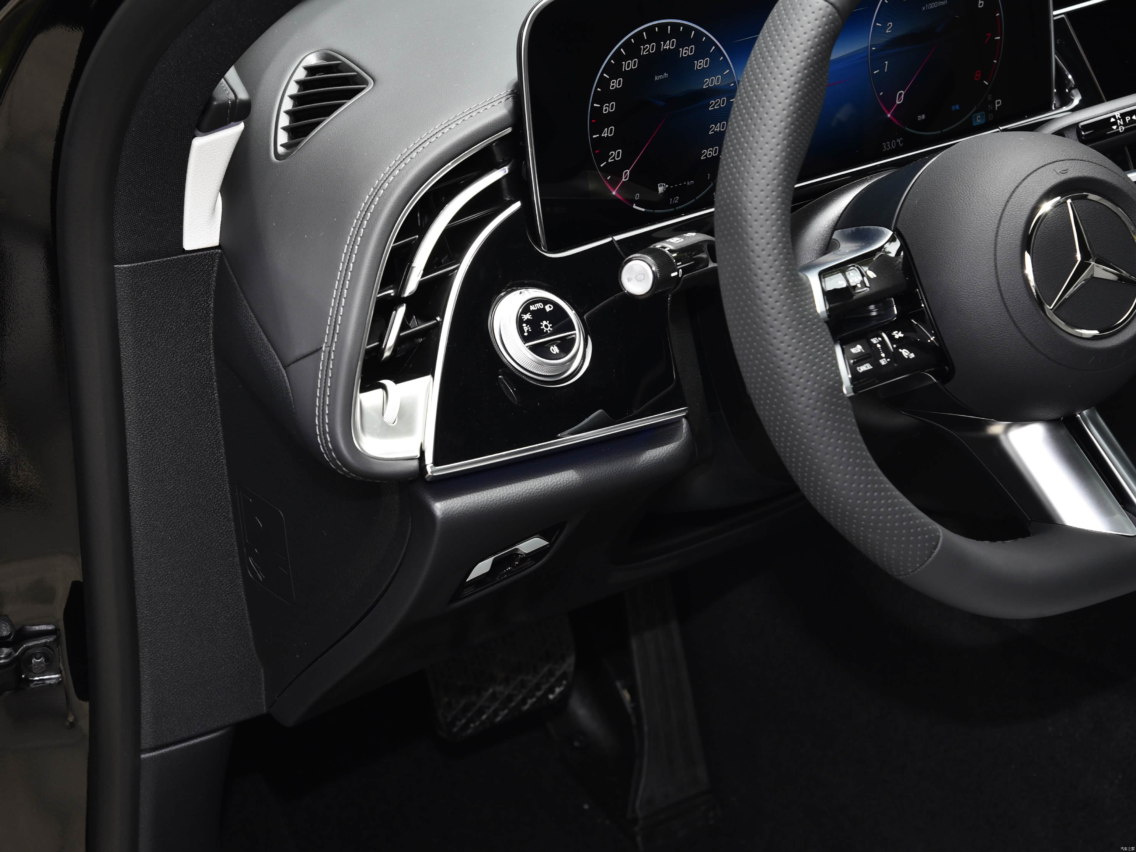 Mercedes-Benz E, миниатюра 15