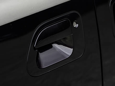 2027�� 2.0L ������ 7��