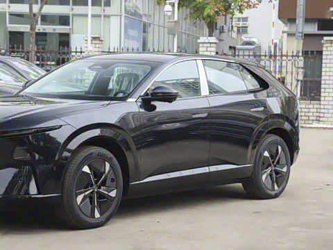 2025�� ����600 Pro