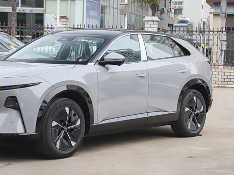 2025�� ����600 Pro