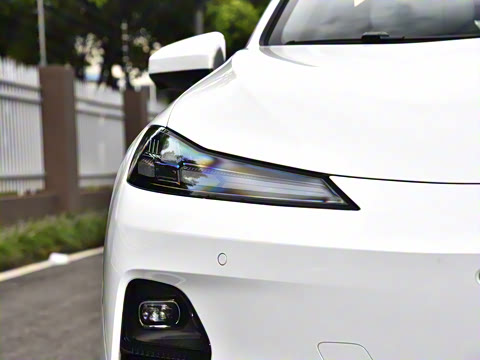 2026�� 550Max��ΪǬ��ADS SE��