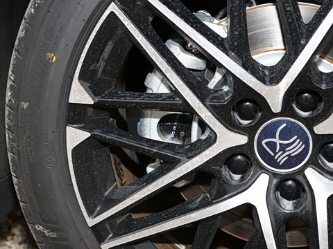 2025�� EV �Ǽݰ� 635KM�콢��