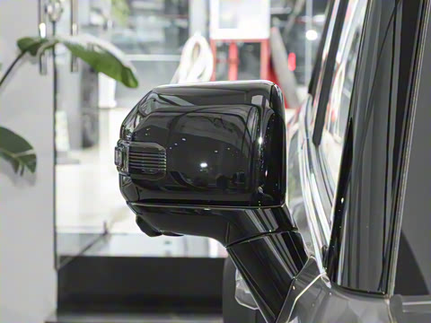 2025 2.0TD XWD Զ+ӳ 7