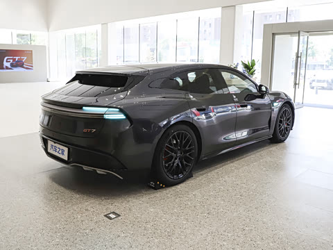 2026�� Ultra